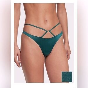 Victoria’s Secret green strappy thong panty in size 2xLarge